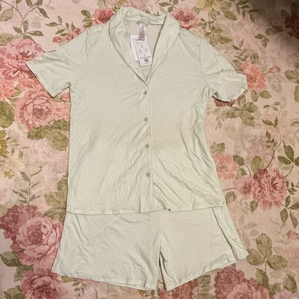 HANRO NWT Natural Comfort TENCEL™ Button Front Pajama Set Retail $230+ - Picture 11 of 11